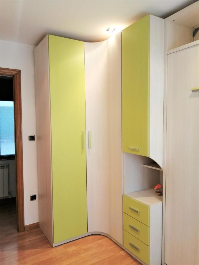 Apartamento Huesca Exterior foto